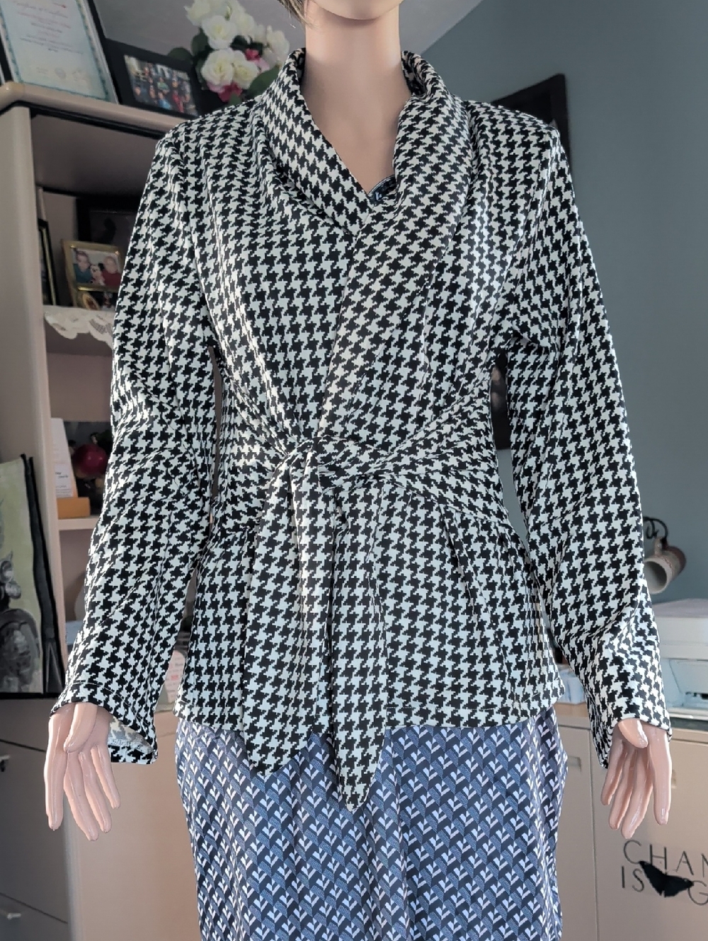 SHEIN Black & White Houndstooth Tie-Waist Blazer